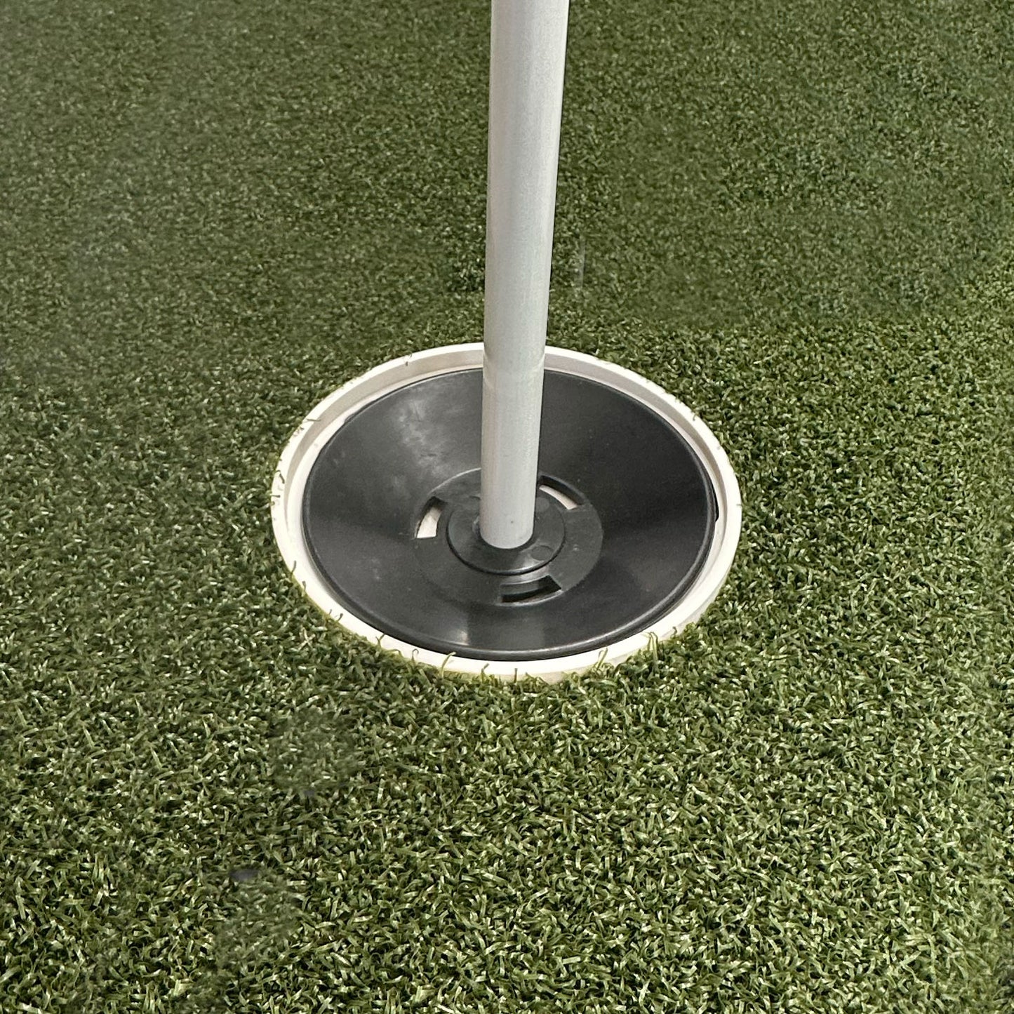 Golf Flagstick with magnetic base